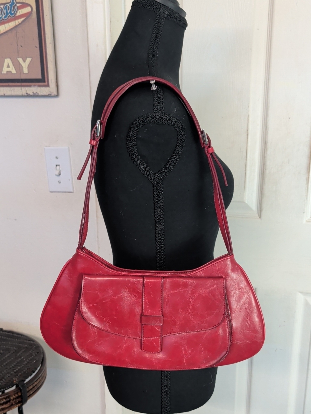 Sabina Red Leather Shoulder Bag